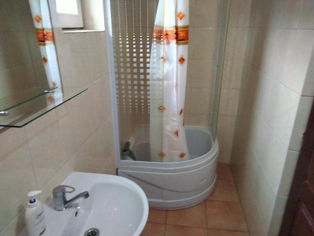 Pucioasa Casa Piscul Lupuluiヴィラ エクステリア 写真
